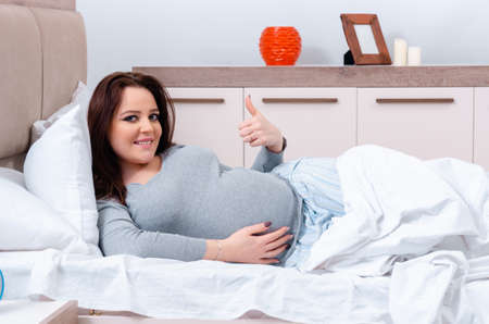 How to Sleep While Pregnant: Understanding Sleep Problems in Pregnancy